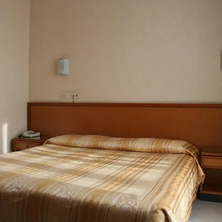 Citta 2000 3* רומא