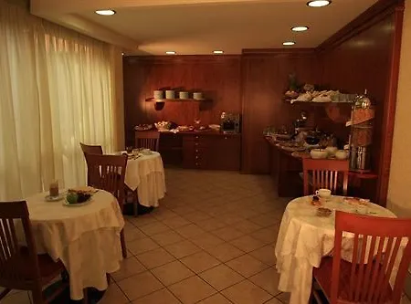 Citta 2000 Hotel 3*