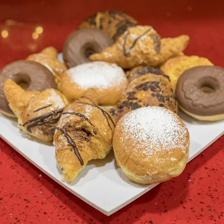 Citta 2000 מלון 3*